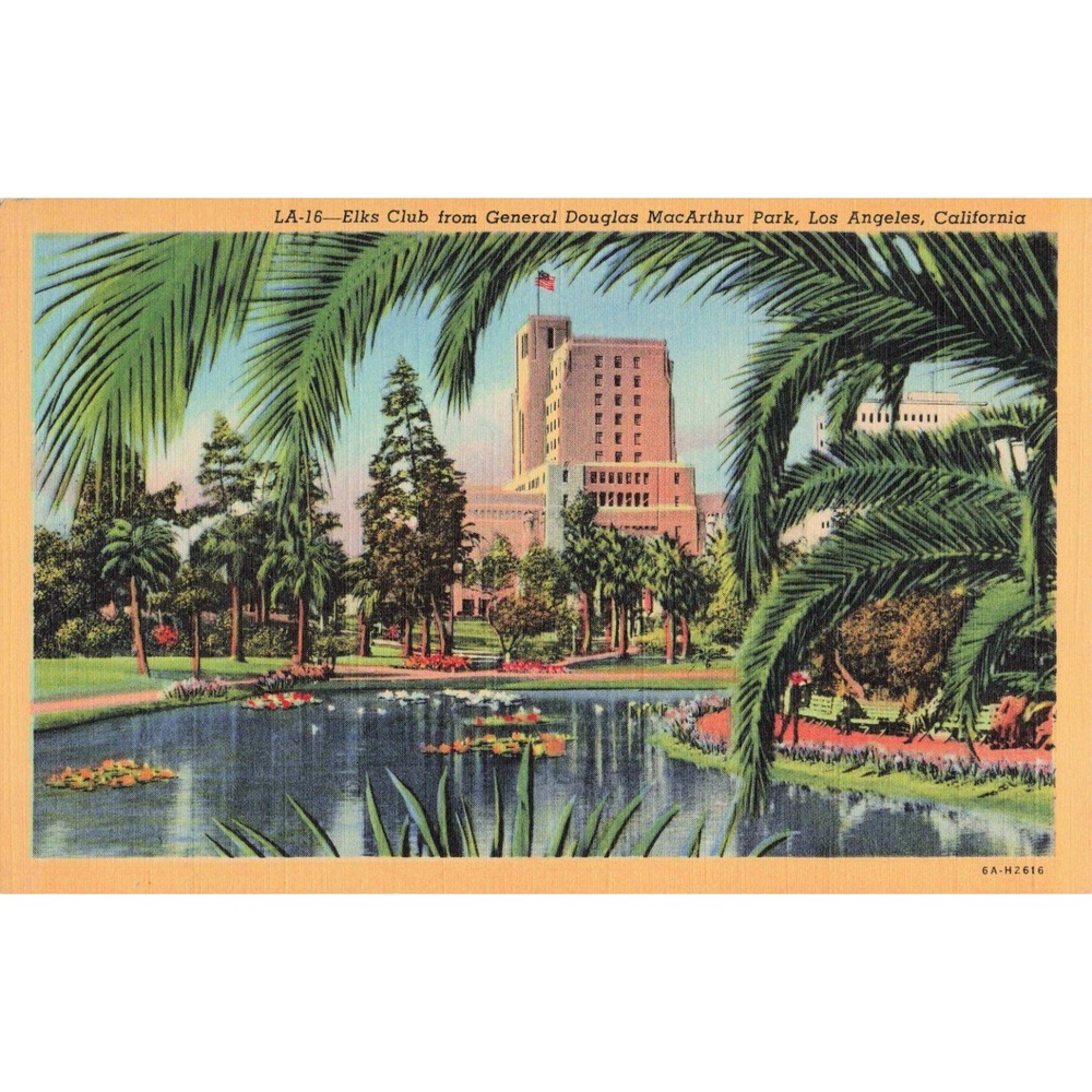 Vintage Elks Club MacArthur Park Los Angeles California Linen Postcard LA-16